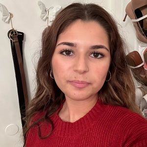 Meet your Posher, Hindy